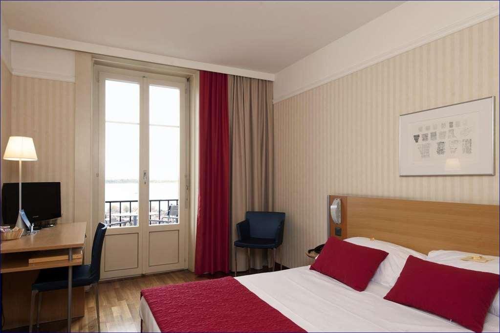 Hotel Alpes & Lac Neuchâtel Værelse billede
